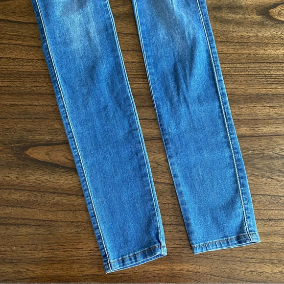 BLUE TURTLE Stacked Waist Slimming High Waist Skinny Jeans Medium Blue size 3 - Picture 9 of 12